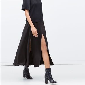 Zara Long Satin Studio Skirt With Slits XS